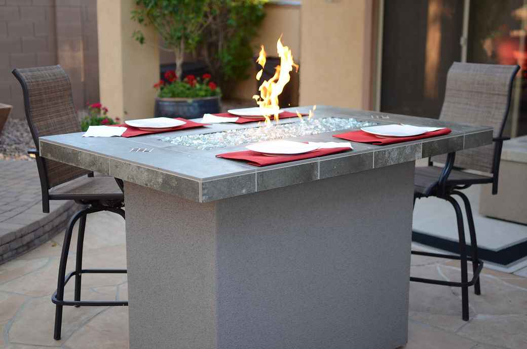 Entertainer Outdoor Fire Pit Table – 6 Ft with Fire Glass (LP/NG Compatible)