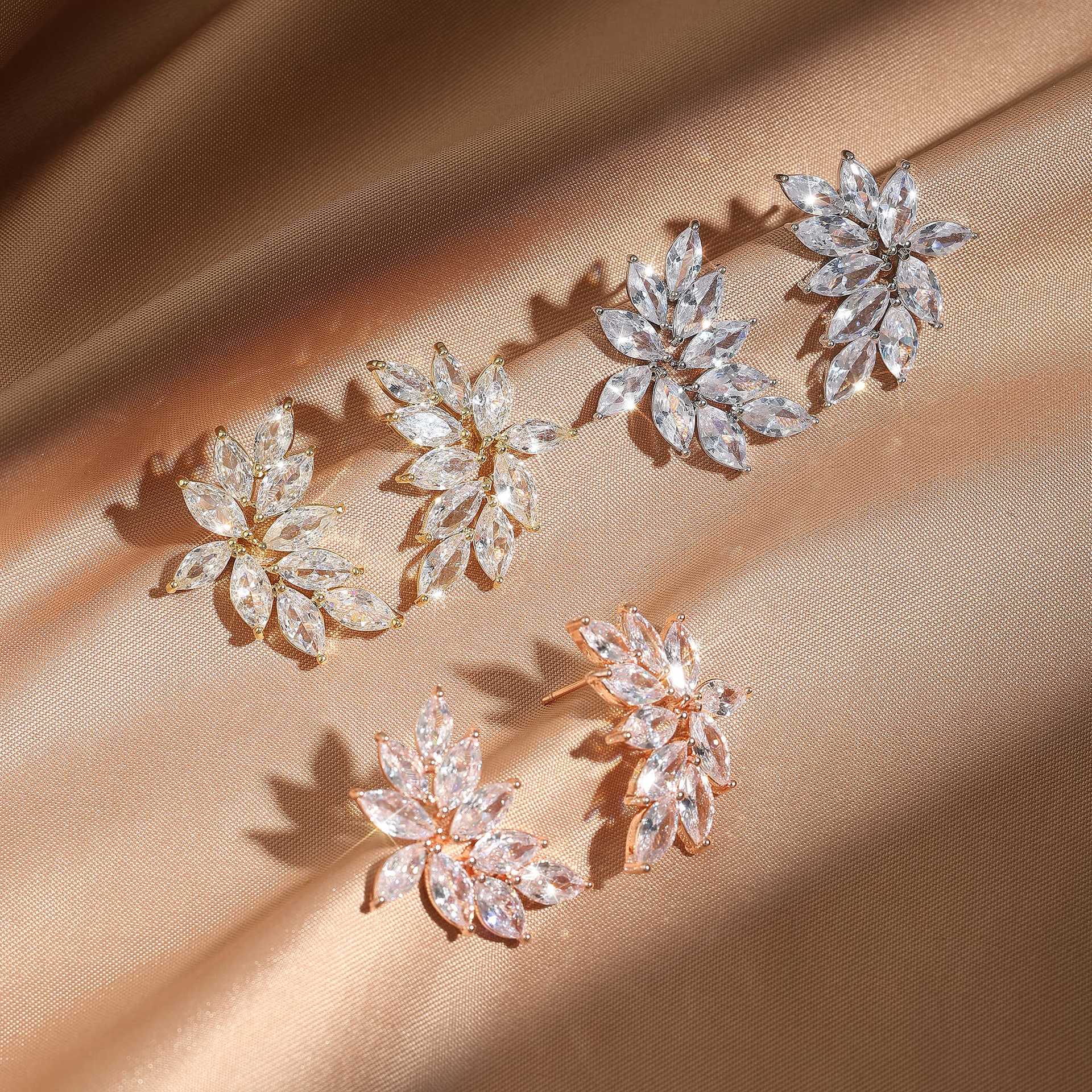 Diamond-shaped Leaf Earrings With Zircon Accents